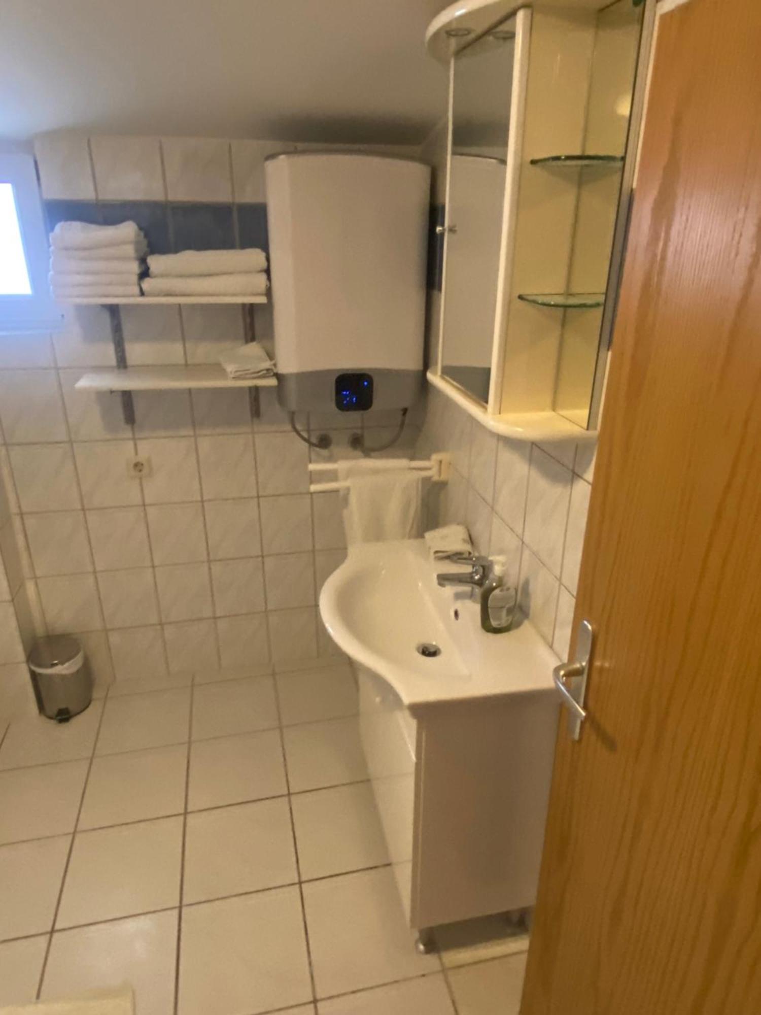 Ferien Haus Evita Auf Insel Vir - Wohnung I Экстерьер фото